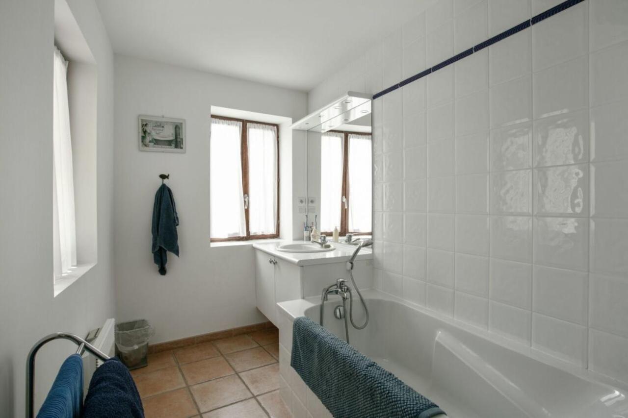 Charming And Quaint 2-Bed House In Marseillan Villa Exterior photo